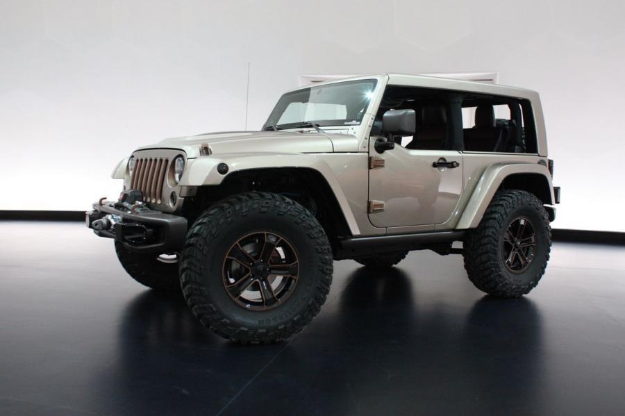  Jeep Wrangler Flattop Concept 2013 года  (фото 12 из 23)